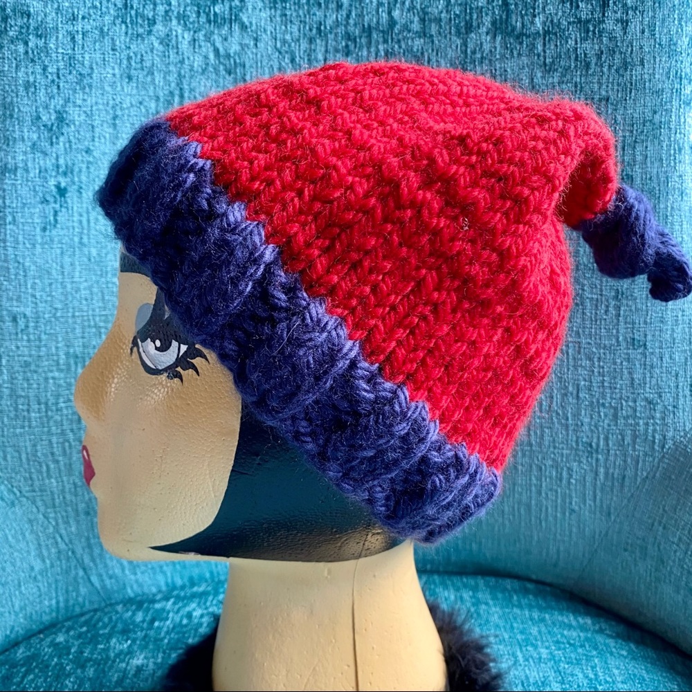 NEW HandKnit Bright Beanie Pixie Style Hat💜💜💜💜💜💜💜